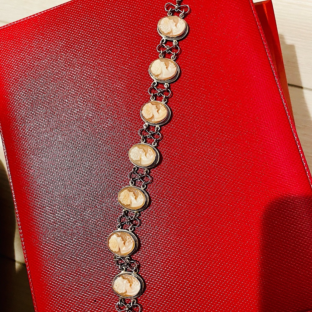 Antique cameo bracelet